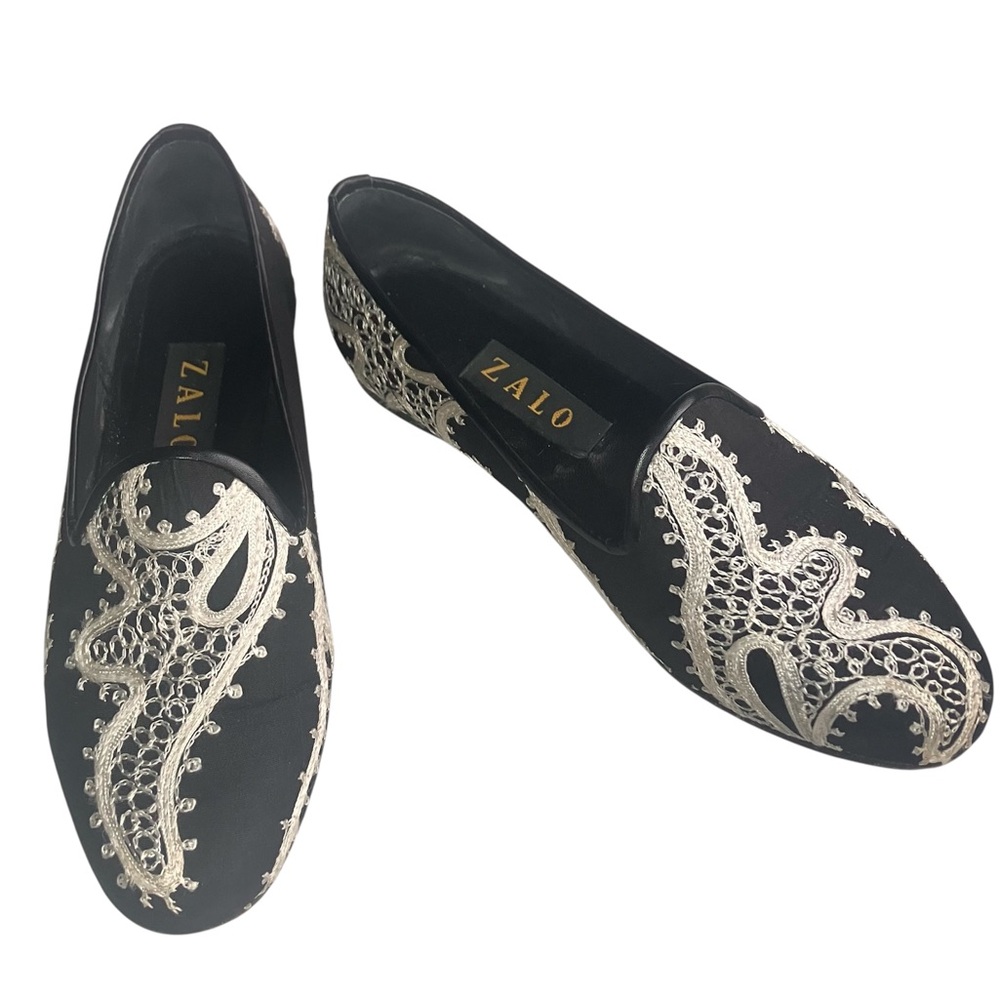 Zalo Embroidered Flats Black and‎ White Smoking Loafers 8.5